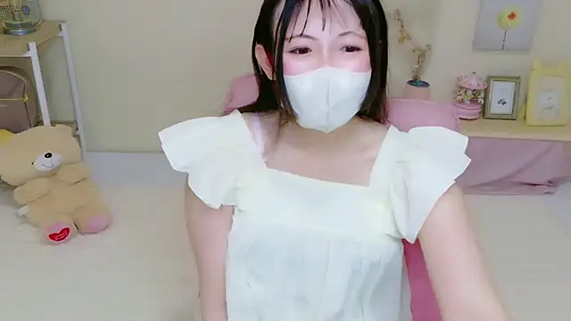 Satomi nn online show from June 6, 2026, 12:38 am