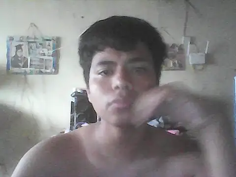 Axel BABY online show from May 8, 2026, 1:37 pm