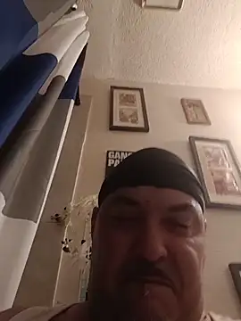 Snapshot of MrBustNut2026 chatting on June 10, 2026, 2:24 am MrBustNut2026 online show from June 10, 2026, 2:24 am