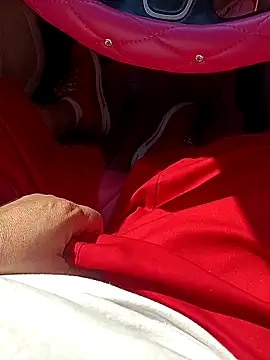 Snapshot of MrBustNut2026 chatting on April 9, 2026, 3:51 pm MrBustNut2026 online show from April 9, 2026, 3:51 pm