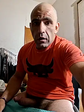 Snapshot of fitguy4u chatting on May 26, 2026, 4:49 pm fitguy4u online show from May 26, 2026, 4:49 pm