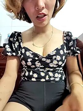 Snapshot of 2_banana chatting on May 9, 2026, 2:59 am 2 banana online show from May 9, 2026, 2:59 am