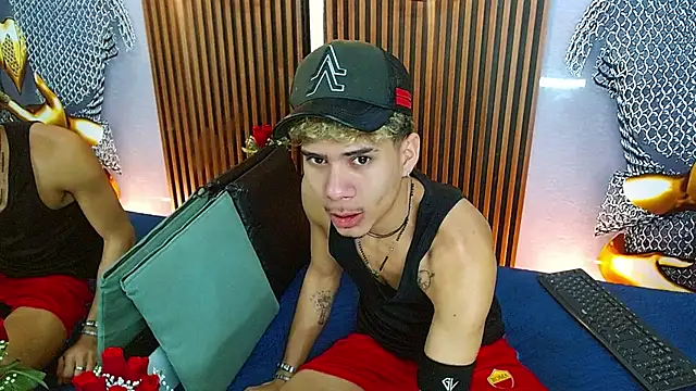 Skinny cute Alyer online show from May 25, 2026, 3:06 am