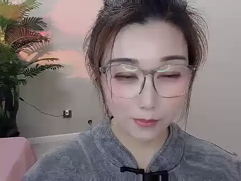 Snapshot of Yunxi- chatting on April 14, 2026, 12:54 pm Yunxi- online show from April 14, 2026, 12:54 pm