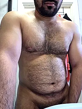 Snapshot of massivecumerr chatting on May 3, 2026, 11:37 am massivecumerr online show from May 3, 2026, 11:37 am