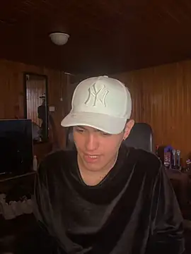 Snapshot of smarinloch chatting on April 15, 2026, 1:59 pm smarinloch online show from April 15, 2026, 1:59 pm