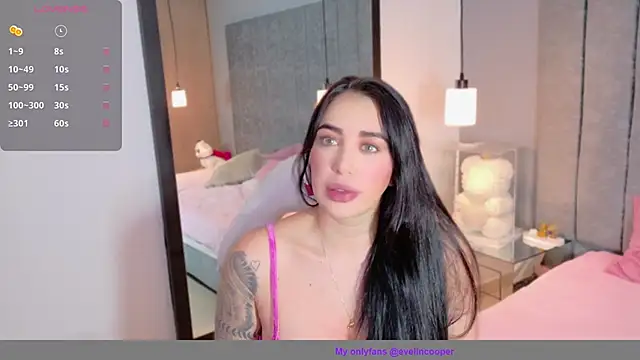  evelin cooper online show from April 29, 2026, 11:44 pm