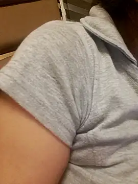 Soniya5360 online show from April 13, 2026, 7:18 pm