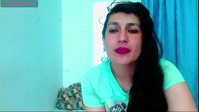 Snapshot of diosa_gil chatting on May 8, 2026, 2:04 am diosa gil online show from May 8, 2026, 2:04 am