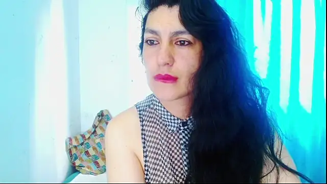 Snapshot of diosa_gil chatting on April 14, 2026, 2:00 pm diosa gil online show from April 14, 2026, 2:00 pm