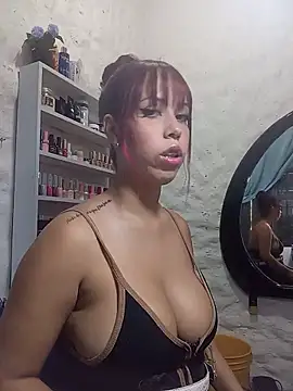 Snapshot of Samiragrey chatting on June 12, 2026, 3:54 pm Samiragrey online show from June 12, 2026, 3:54 pm