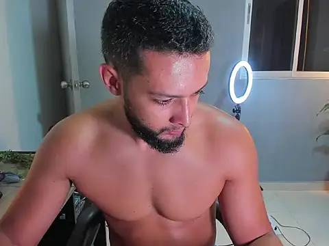 Juan Calix online show from April 13, 2026, 10:14 pm