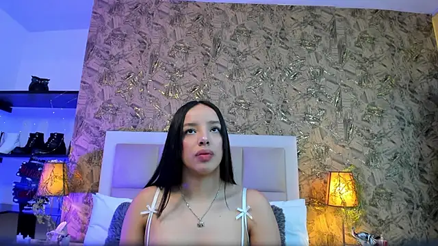Snapshot of ValkyriaSteel chatting on May 14, 2026, 11:40 am ValkyriaSteel online show from May 14, 2026, 11:40 am
