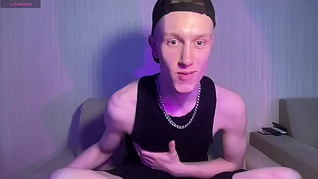 Travis Gracile online show from April 21, 2026, 9:16 am