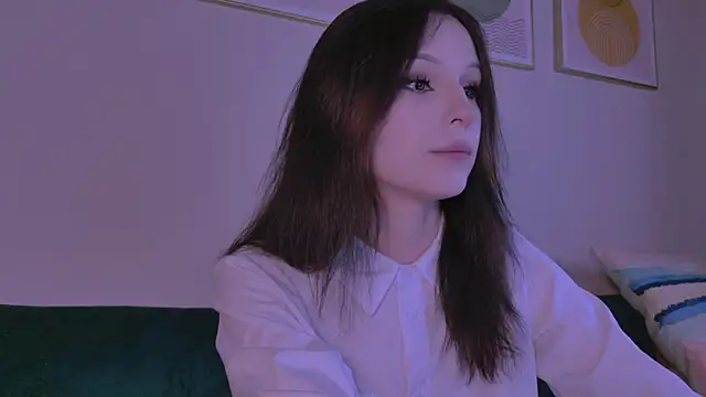 Snapshot of claire_bennett_ chatting on April 13, 2026, 1:31 am claire bennett online show from April 13, 2026, 1:31 am