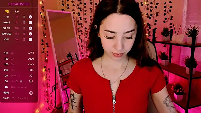 CharliGrace  online show from May 2, 2026, 8:08 am