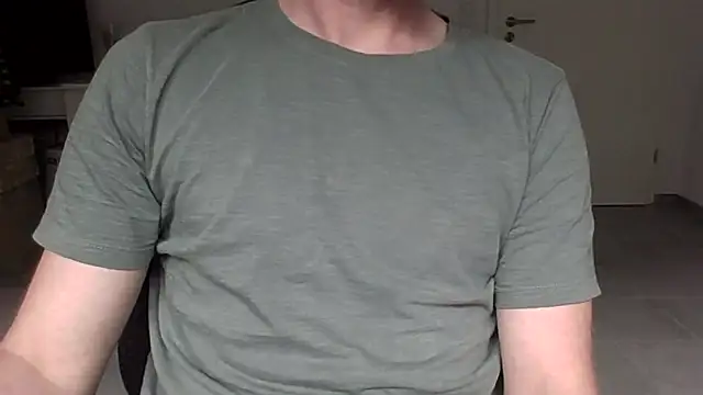 ForHerOnly  online show from April 10, 2026, 10:22 am