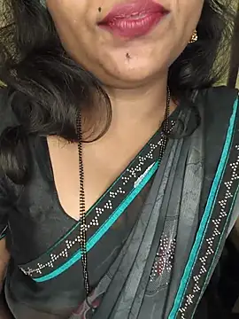 Snapshot of ur_love_kannada1 chatting on July 10, 2026, 5:35 pm ur love kannada1 online show from July 10, 2026, 5:35 pm