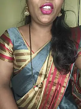 Snapshot of ur_love_kannada1 chatting on July 24, 2026, 6:15 pm ur love kannada1 online show from July 24, 2026, 6:15 pm