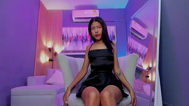 Snapshot of ivania_lua chatting on April 21, 2026, 12:56 pm ivania lua online show from April 21, 2026, 12:56 pm