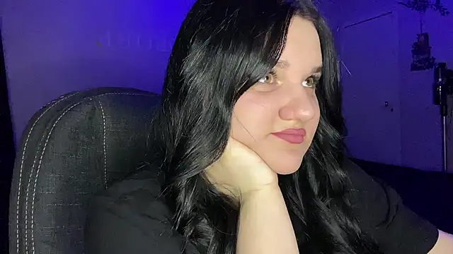 Penny Perry online show from April 18, 2026, 6:43 pm