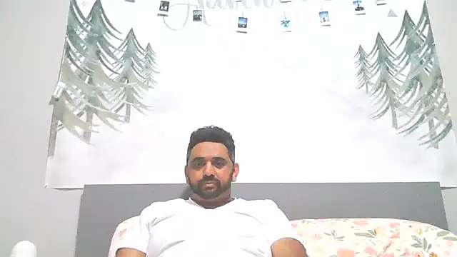 Snapshot of cumshoweruk chatting on June 21, 2026, 6:41 am cumshoweruk online show from June 21, 2026, 6:41 am