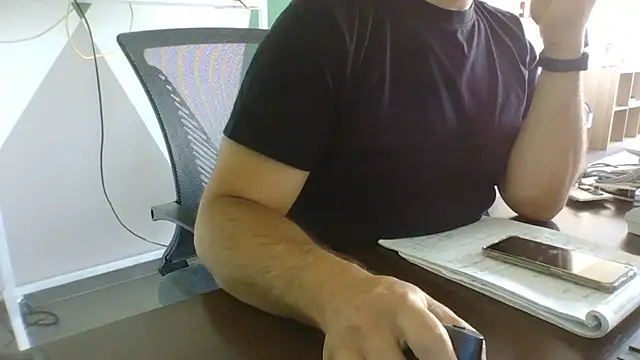Snapshot of brunosso85ita chatting on June 23, 2026, 7:50 am brunosso85ita online show from June 23, 2026, 7:50 am