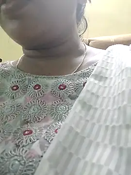 Snapshot of Monika_telugu_queen chatting on May 3, 2026, 5:16 pm Monika telugu queen online show from May 3, 2026, 5:16 pm