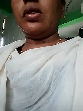 Snapshot of Monika_telugu_queen chatting on May 7, 2026, 11:57 am Monika telugu queen online show from May 7, 2026, 11:57 am