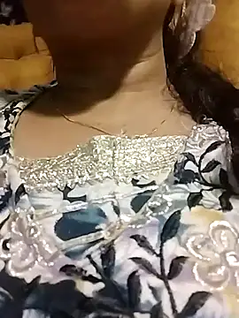 Snapshot of Monika_telugu_queen chatting on May 19, 2026, 8:05 pm Monika telugu queen online show from May 19, 2026, 8:05 pm
