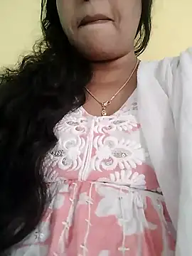 Snapshot of Monika_telugu_queen chatting on May 11, 2026, 11:22 am Monika telugu queen online show from May 11, 2026, 11:22 am