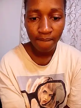 Snapshot of DimpleQueen_01 chatting on May 27, 2026, 6:15 pm DimpleQueen 01 online show from May 27, 2026, 6:15 pm