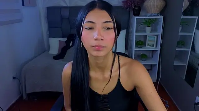 Perlaa moon  online show from July 11, 2026, 4:51 pm