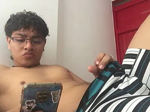 xhecho uzumaki online show from May 26, 2026, 3:54 pm