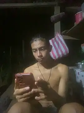 Snapshot of Mellvinn chatting on July 29, 2026, 5:39 am Mellvinn online show from July 29, 2026, 5:39 am