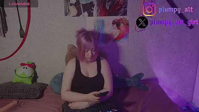 Snapshot of plumpy_girl chatting on May 22, 2026, 7:45 pm plumpy girl online show from May 22, 2026, 7:45 pm
