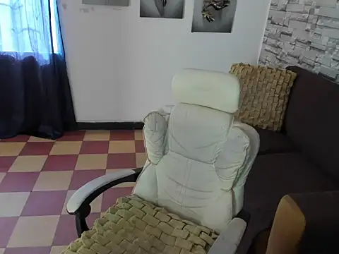 sebas jusa online show from May 9, 2026, 1:14 pm