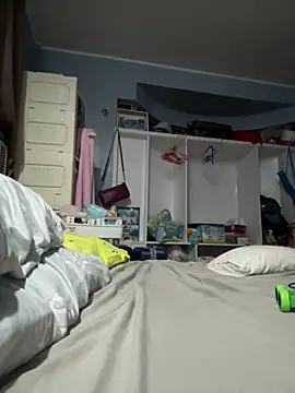 sexyPinay2026 online show from April 13, 2026, 12:42 pm