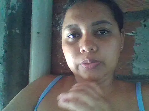 Ninibella online show from April 23, 2026, 8:21 pm