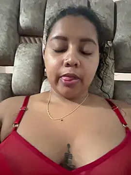Ninibella online show from June 17, 2026, 3:17 am