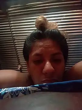 Snapshot of melysexy chatting on May 13, 2026, 2:57 pm melysexy online show from May 13, 2026, 2:57 pm