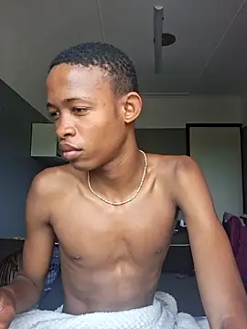 youngAndReckles online show from April 11, 2026, 7:27 am