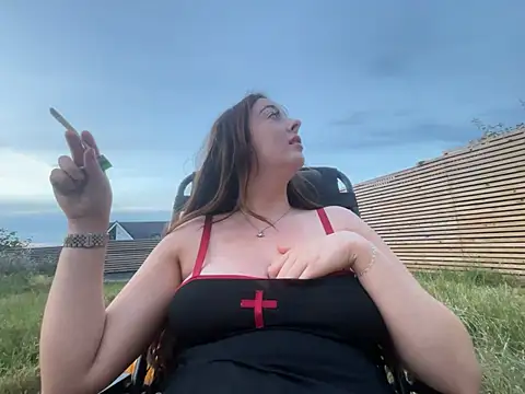 BrunetteBarbieXx  online show from July 5, 2026, 8:15 pm