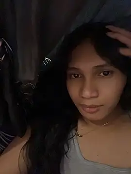 Snapshot of slutty_aki chatting on June 9, 2026, 5:47 pm slutty aki online show from June 9, 2026, 5:47 pm