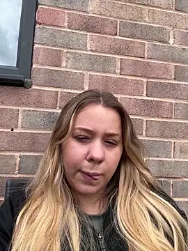 Snapshot of OliviaJadeXx chatting on May 16, 2026, 10:47 am OliviaJadeXx online show from May 16, 2026, 10:47 am