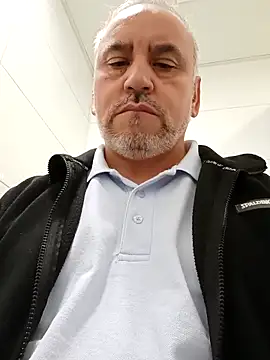 andrexl eather online show from April 21, 2026, 8:26 pm