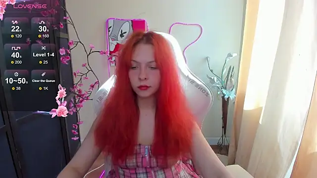 InfernoKitten online show from May 27, 2026, 1:15 am