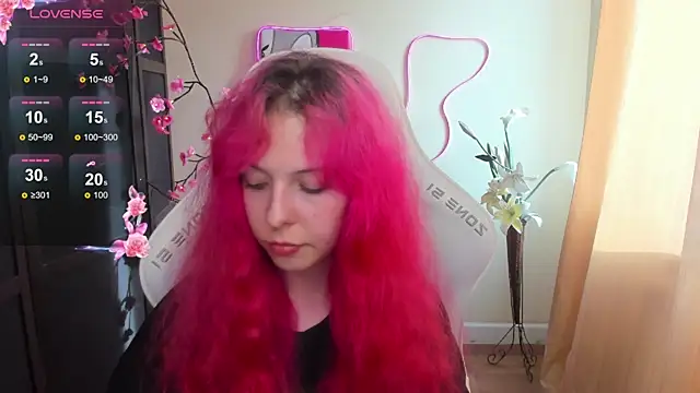 InfernoKitten online show from May 8, 2026, 1:09 am