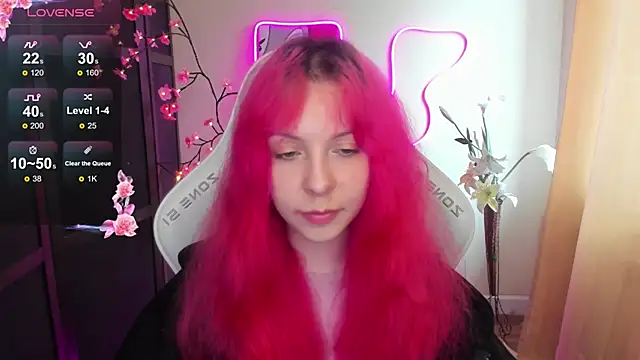 InfernoKitten online show from May 6, 2026, 1:09 am
