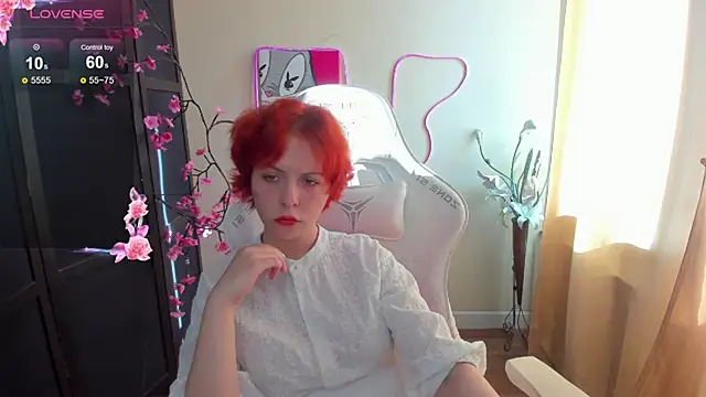 Snapshot of InfernoKitten chatting on June 6, 2026, 1:00 am InfernoKitten online show from June 6, 2026, 1:00 am